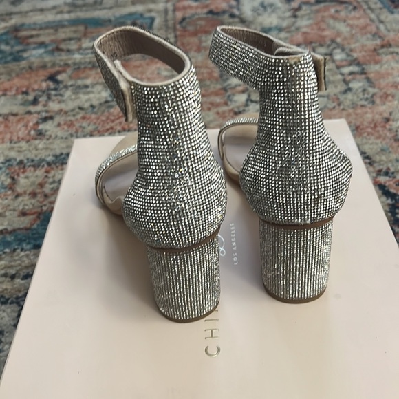 Sandals - Picture 4 of 4